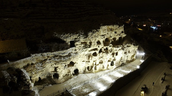 Foto - Tarihi evler ışığa kavuştu! Burası tam 4 bin yıl sonra aydınlatıldı