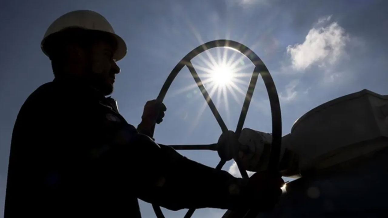 Foto - Tarihi gelişme! Türkiye'ye oluk oluk doğalgaz akacak