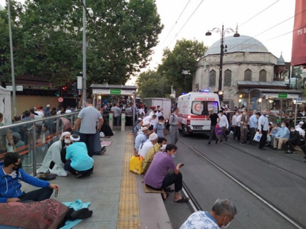 Foto - Tarihi gün! Vatandaşlar Ayasofya'ya akın etti 