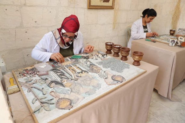 Foto - Tarihi han kadınlarla canlandı