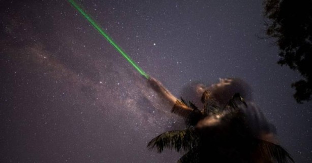 Tarihi keşif! Yaşama elverişli 85 gezegen bulundu!