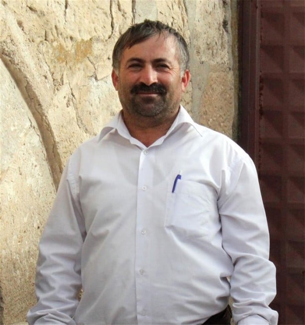 Foto - Tarihi kilise imama emanet
