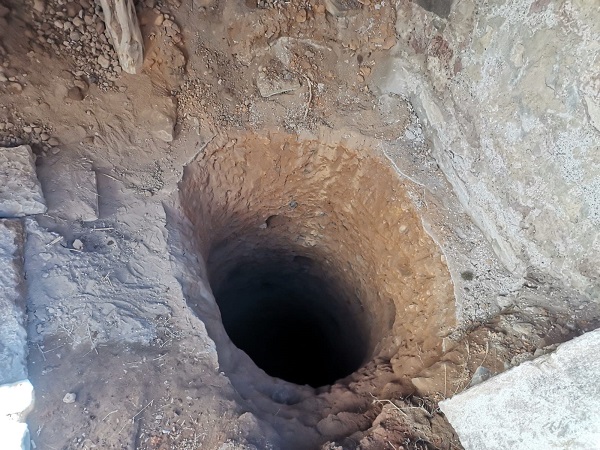 Foto - Tarihi kilisede suçüstü yakalandılar