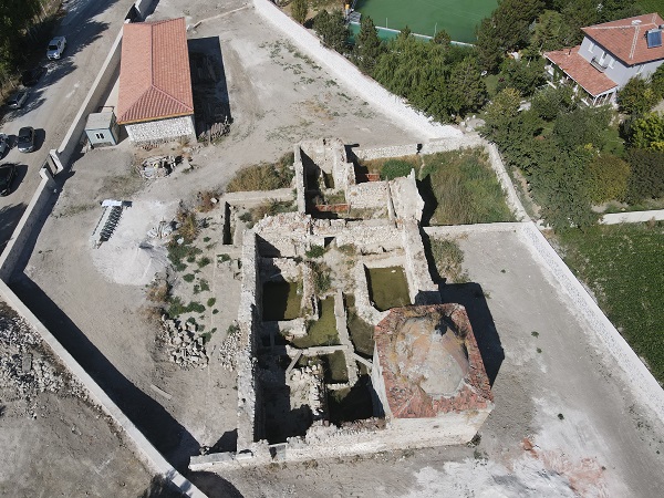 Foto - Tarihi külliye ayağa kaldırılıyor