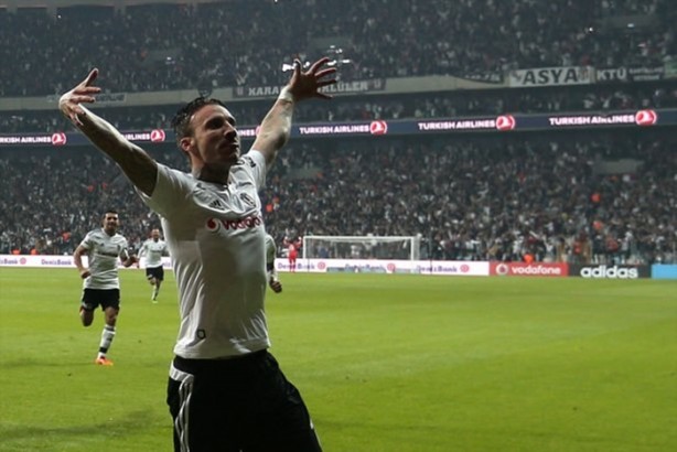 Foto - Tarihi maçtan görüntüler