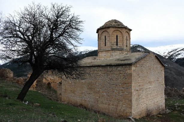 Foto - Tarihi Manastır 668 yıldır ayakta