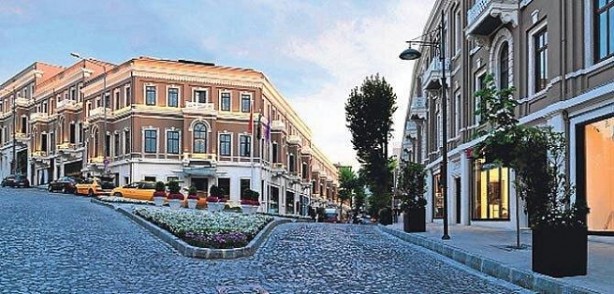 Foto - Tarihi şehri gezerken çoğu zaman aklımıza takılır... İstanbul'un semtlerinin ismi nereden geliyor?