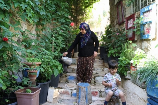 Foto - Tarihi sokak bahçeye dönüştürüldü
