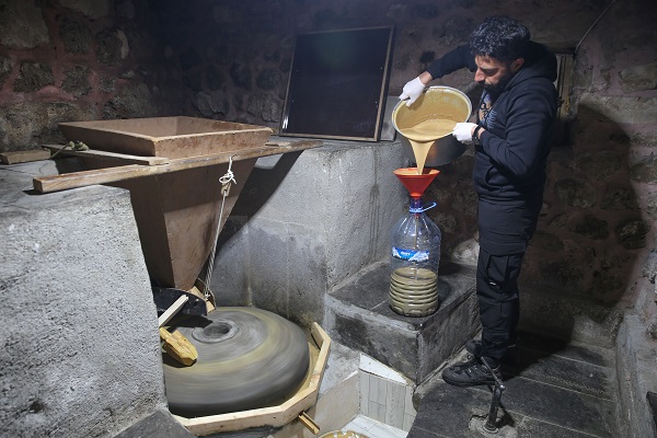 Foto - Tarihi taş değirmende 20 kişiye istihdam sağlanıyor