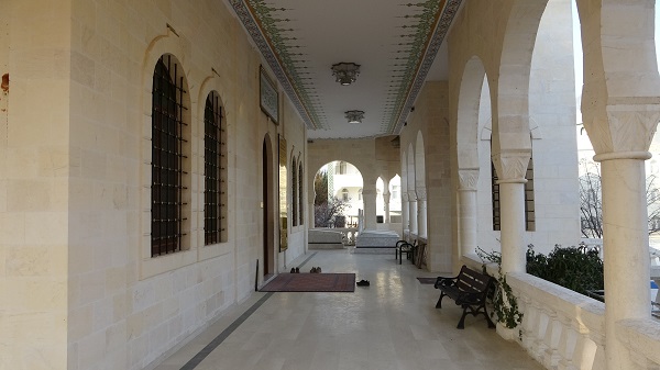 Foto - Tarihi türbe depremden etkilenmedi! Türkiye'nin Tac Mahal'i dimdik ayakta