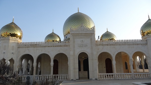Foto - Tarihi türbe depremden etkilenmedi! Türkiye'nin Tac Mahal'i dimdik ayakta