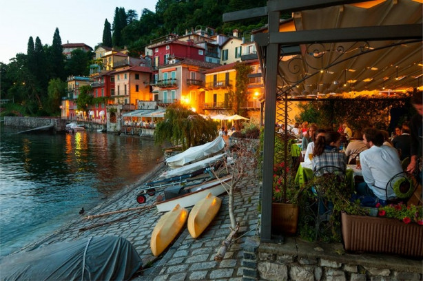 Foto - Tarihi Varenna şehri güzelliğiyle göz dolduruyor