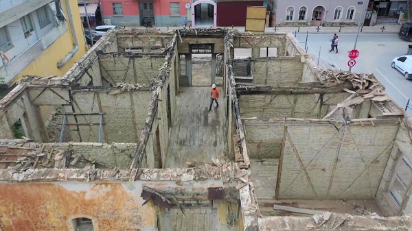 Foto - Tarihi yapı turizme kazandırılacak