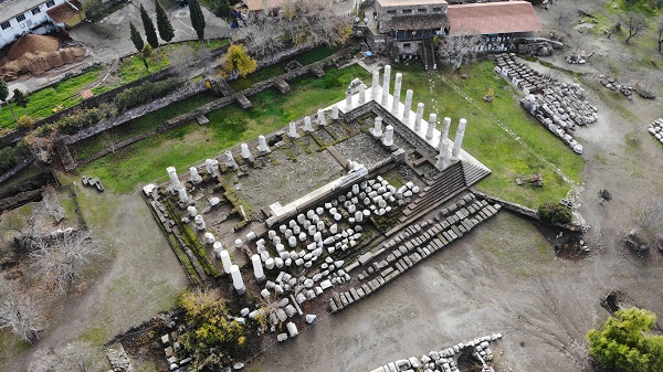Foto - Tarihi yapıyı fareler bastı!
