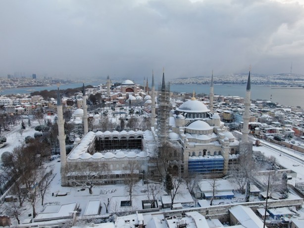 Foto - Tarihi yarımada gelinliğini giydi