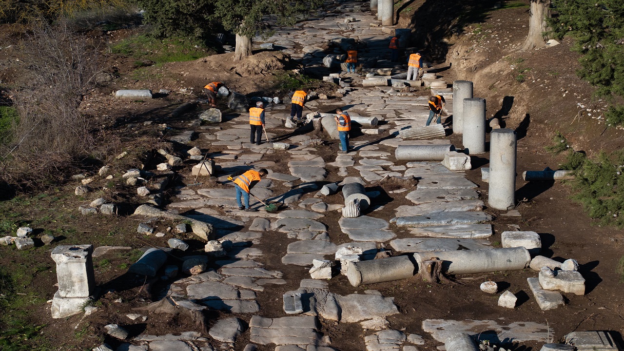 Foto - Tarihi yeniden keşfetme fırsatı! Efes Antik Kenti’nde yeni rota