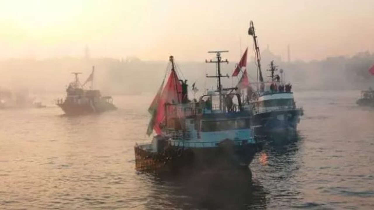 Foto - Tarihi yürüyüşten duygulandıran kareler! "Dün Ayasofya, bugün Emevi, yarın Aksâ