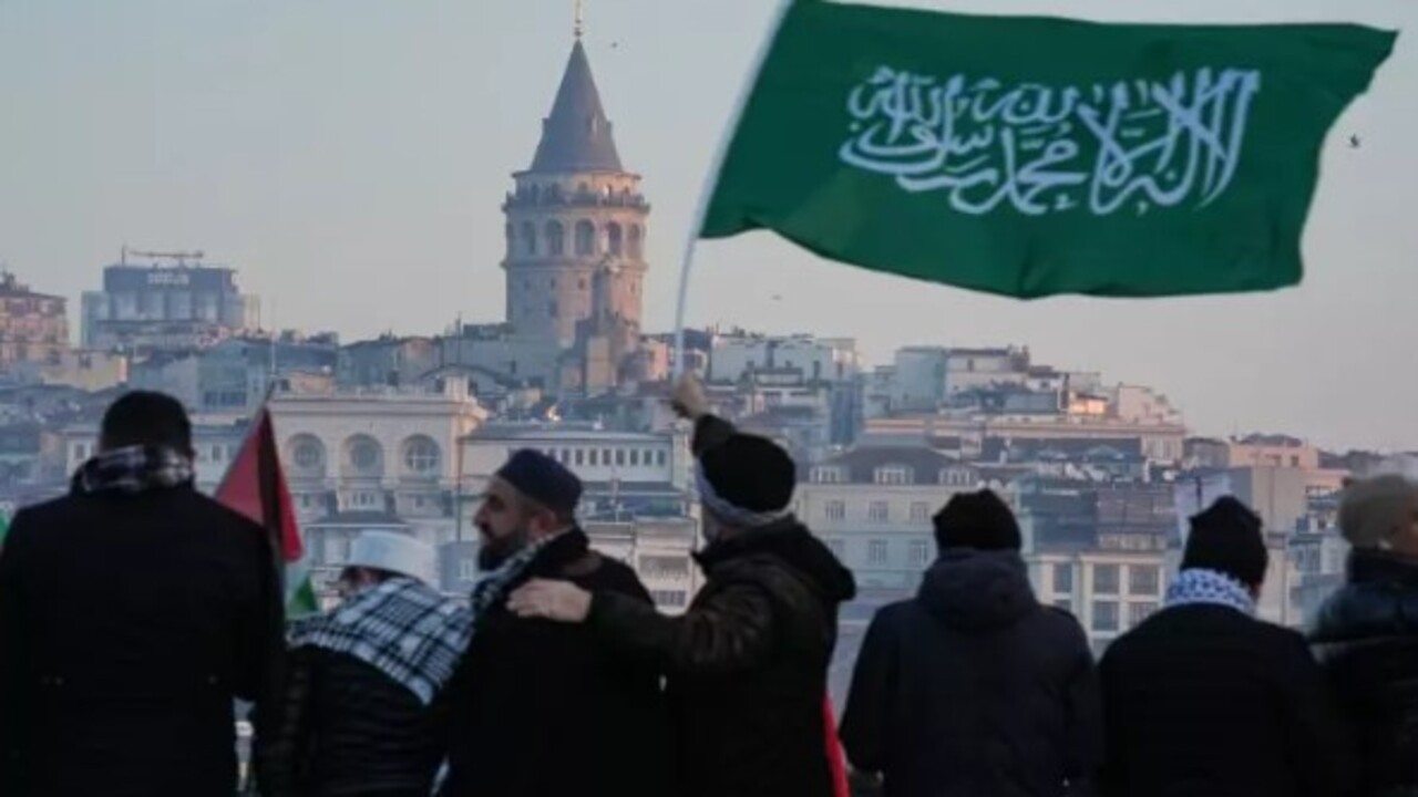 Foto - Tarihi yürüyüşten duygulandıran kareler! "Dün Ayasofya, bugün Emevi, yarın Aksâ