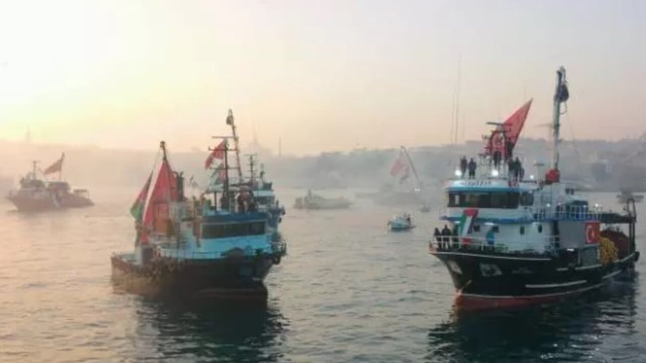 Foto - Tarihi yürüyüşten duygulandıran kareler! "Dün Ayasofya, bugün Emevi, yarın Aksâ