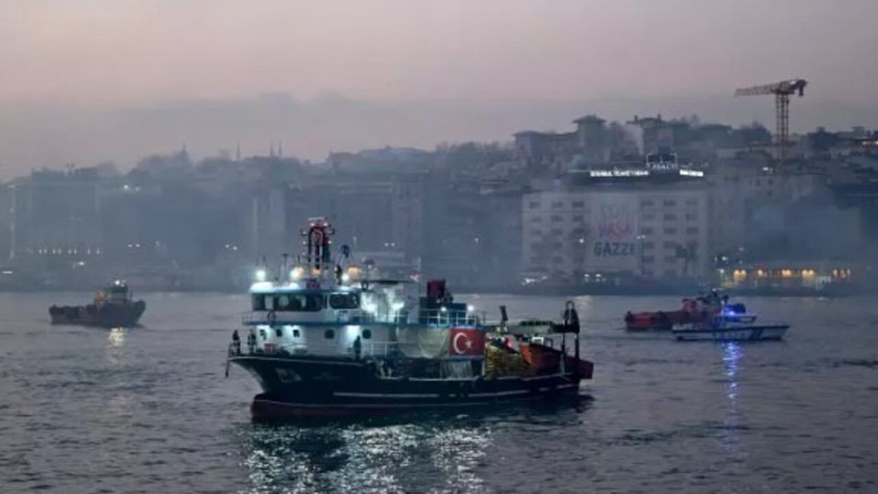 Foto - Tarihi yürüyüşten duygulandıran kareler! "Dün Ayasofya, bugün Emevi, yarın Aksâ