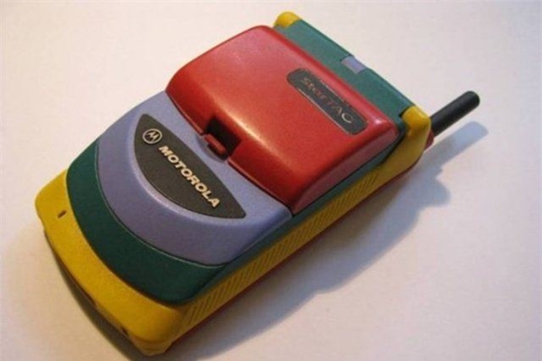 Foto - Tarihin en berbat tasarıma sahip 9 telefonu