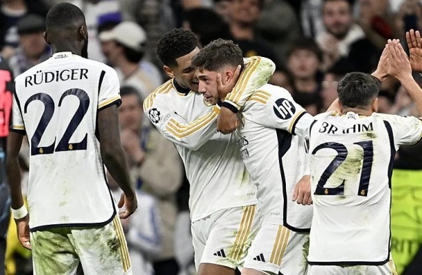 Foto - Tarihin en iyi futbol takımları belli oldu! Fenerbahçe ile Galatasaray arasında şaşırtan fark