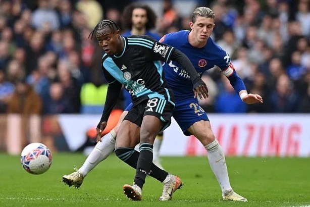 Foto - Tarihin en iyi futbol takımları belli oldu! Fenerbahçe ile Galatasaray arasında şaşırtan fark