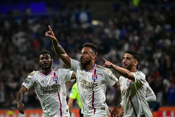 Foto - Tarihin en iyi futbol takımları belli oldu! Fenerbahçe ile Galatasaray arasında şaşırtan fark