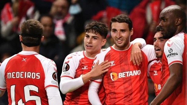 Foto - Tarihin en iyi futbol takımları belli oldu! Fenerbahçe ile Galatasaray arasında şaşırtan fark