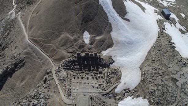 Foto - Tarihsel bir başyapıt: Nemrut Dağı Milli Parkı