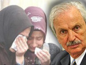 Foto - Tarihte bugün 14 Mart 1998... Başörtüsü yasağı için bilim askıya alındı