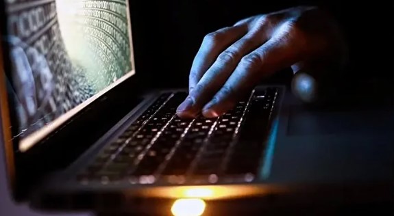 Foto - Tarihteki en büyük sızıntısı gerçekleşti! Hemen şifrelerinizi değiştirin