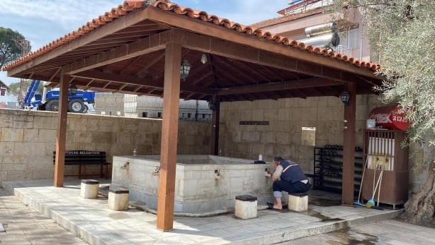 Foto - Tarihteki hiç bir kötü hadise bu camiyi durduramadı! 433 yıldır ezan okunuyor