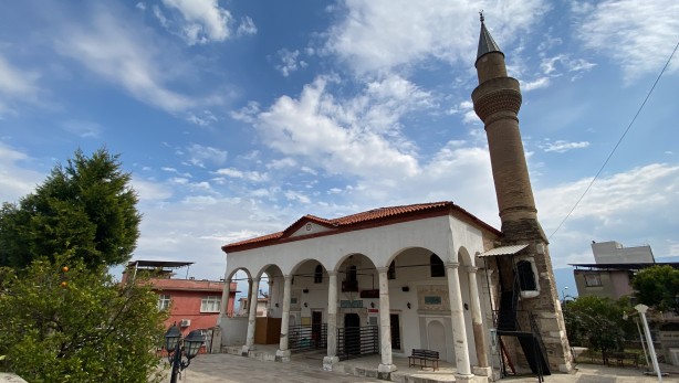 Foto - Tarihteki hiç bir kötü hadise bu camiyi durduramadı! 433 yıldır ezan okunuyor