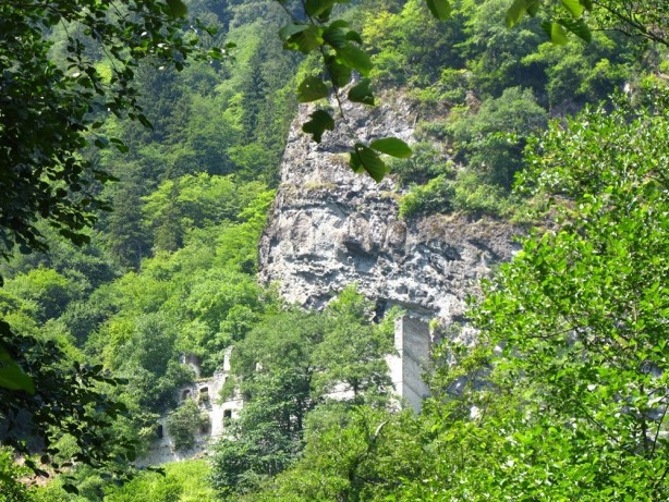 Foto - Tarihten bir köşe: Vazelon Manastırı