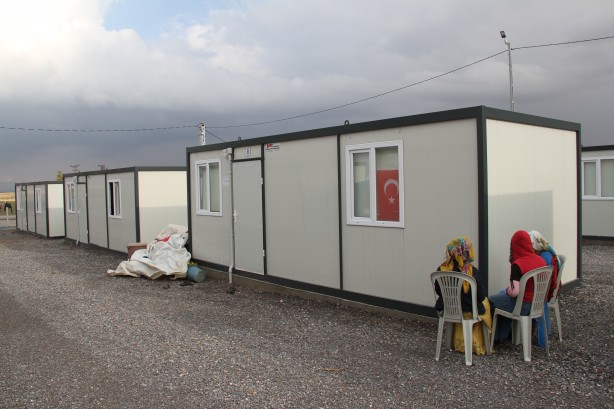 Foto - Tarım işçileri için yeni bir kent kuruldu!