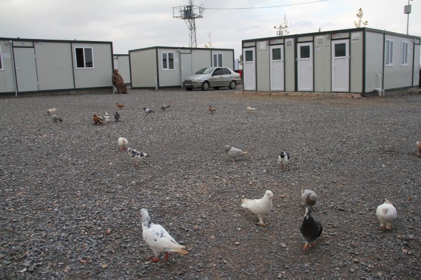 Foto - Tarım işçileri için yeni bir kent kuruldu!