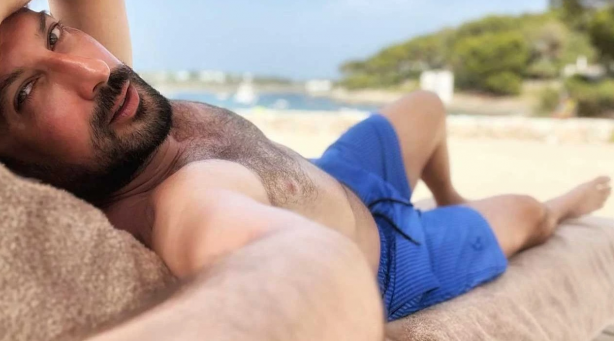 Foto - Tarkan nasıl şöhret oldu? Mega Star böyle olunur! Yahudi lobisi ve küreselcilerin karanlık oyunu