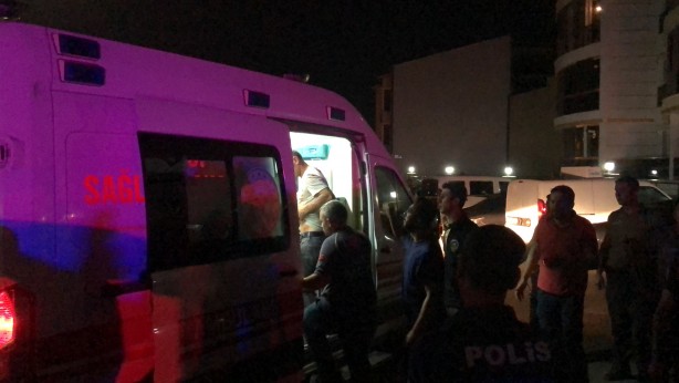 Foto - Tarla meselesi kanlı bitti: 4 yaralı