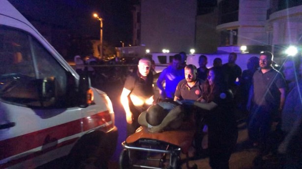 Foto - Tarla meselesi kanlı bitti: 4 yaralı