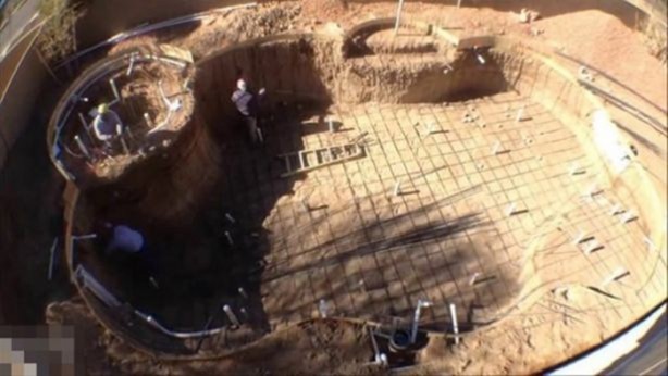 Foto - Tarla sürerken öyle bir şey buldular ki!