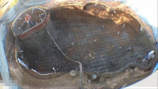 Foto - Tarla sürerken öyle bir şey buldular ki!