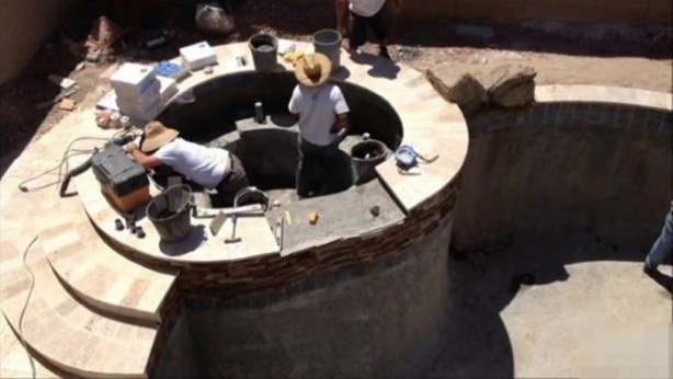 Foto - Tarla sürerken öyle bir şey buldular ki!