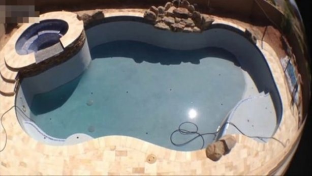 Foto - Tarla sürerken öyle bir şey buldular ki!