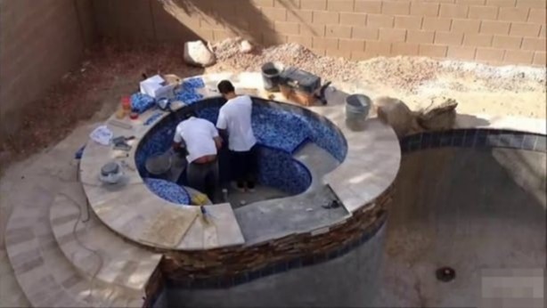 Foto - Tarla sürerken öyle bir şey buldular ki!