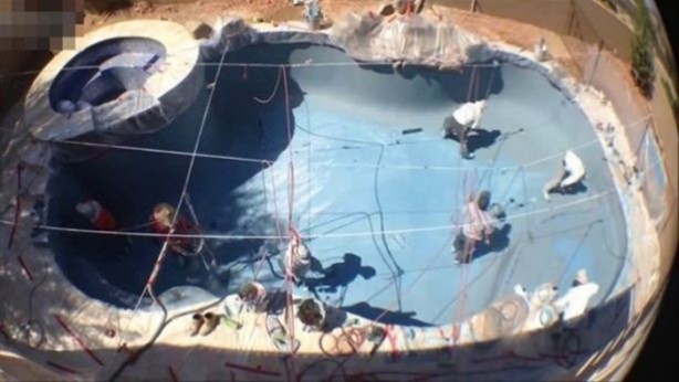 Foto - Tarla sürerken öyle bir şey buldular ki!