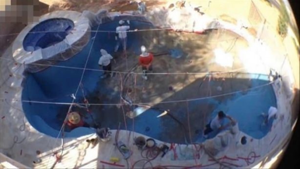 Foto - Tarla sürerken öyle bir şey buldular ki!