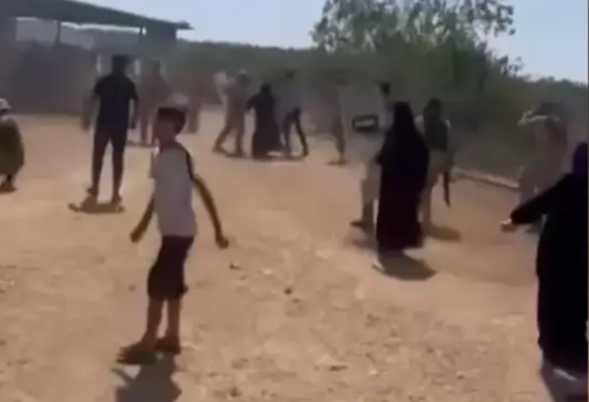 Foto - Tarlalardan petrol fışkırmasını beklerken çıkanlara bakın! Bunun adı tüm Türkiye'ye ihanet