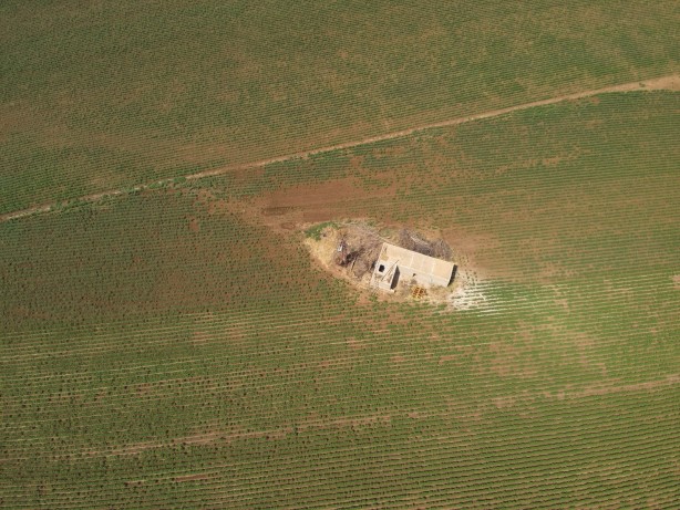 Foto - Tarlalardan petrol fışkırmasını beklerken çıkanlara bakın! Bunun adı tüm Türkiye'ye ihanet