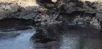 Foto - "Tarlamda petrol buldum, devlet elimizden alır mı?" diye sordu! Skandal ortaya çıktı